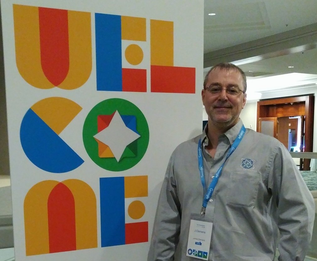 James Clemens beside the welcome sign at the Google Top Contributor Summit 2017